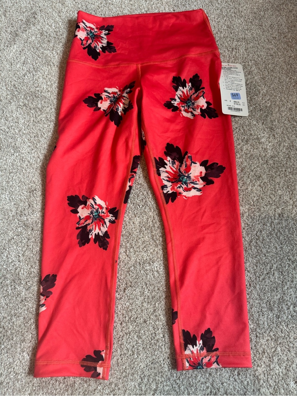 lululemon athletica Coral Floral Cropped Leggings
